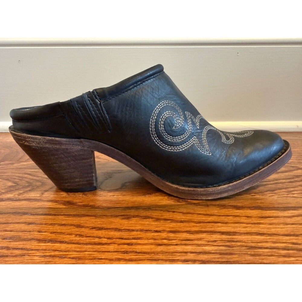 Spirit by Lucchese Women's Black Embroidered Mules Size 8 Western Leather - Picture 7 of 14